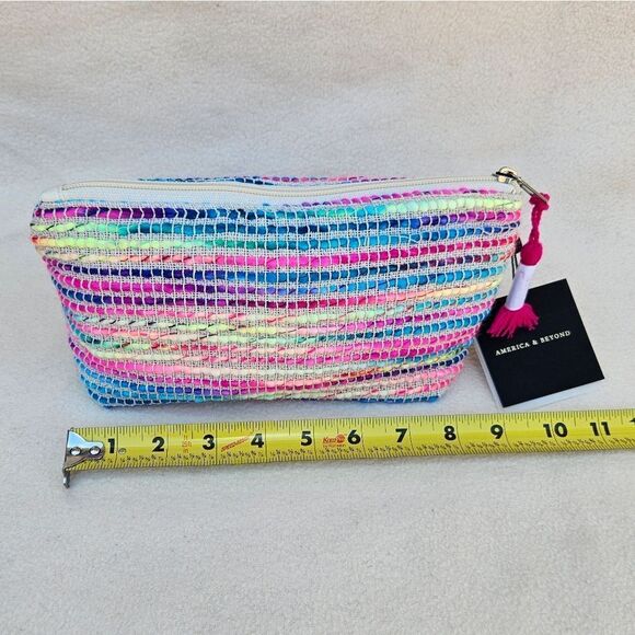 America and Beyond The Make Up Bag in Rad Rainbow - Picture 2 of 12